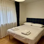 Spacious Alpine Retreat & Parking Apartament Cortina dʼAmpezzo