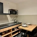 Apartament Spacious Alpine Retreat & Parking *