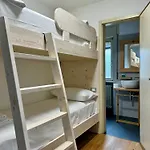 Apartament Spacious Alpine Retreat & Parking