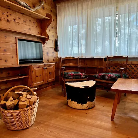 Spacious Alpine Retreat & Parking Cortina dʼAmpezzo