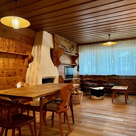 Spacious Alpine Retreat & Parking Cortina dʼAmpezzo