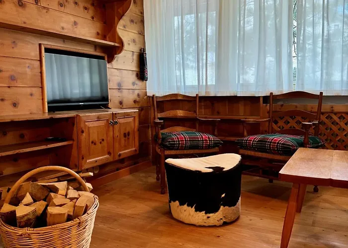 Spacious Alpine Retreat & Parking Cortina dʼAmpezzo
